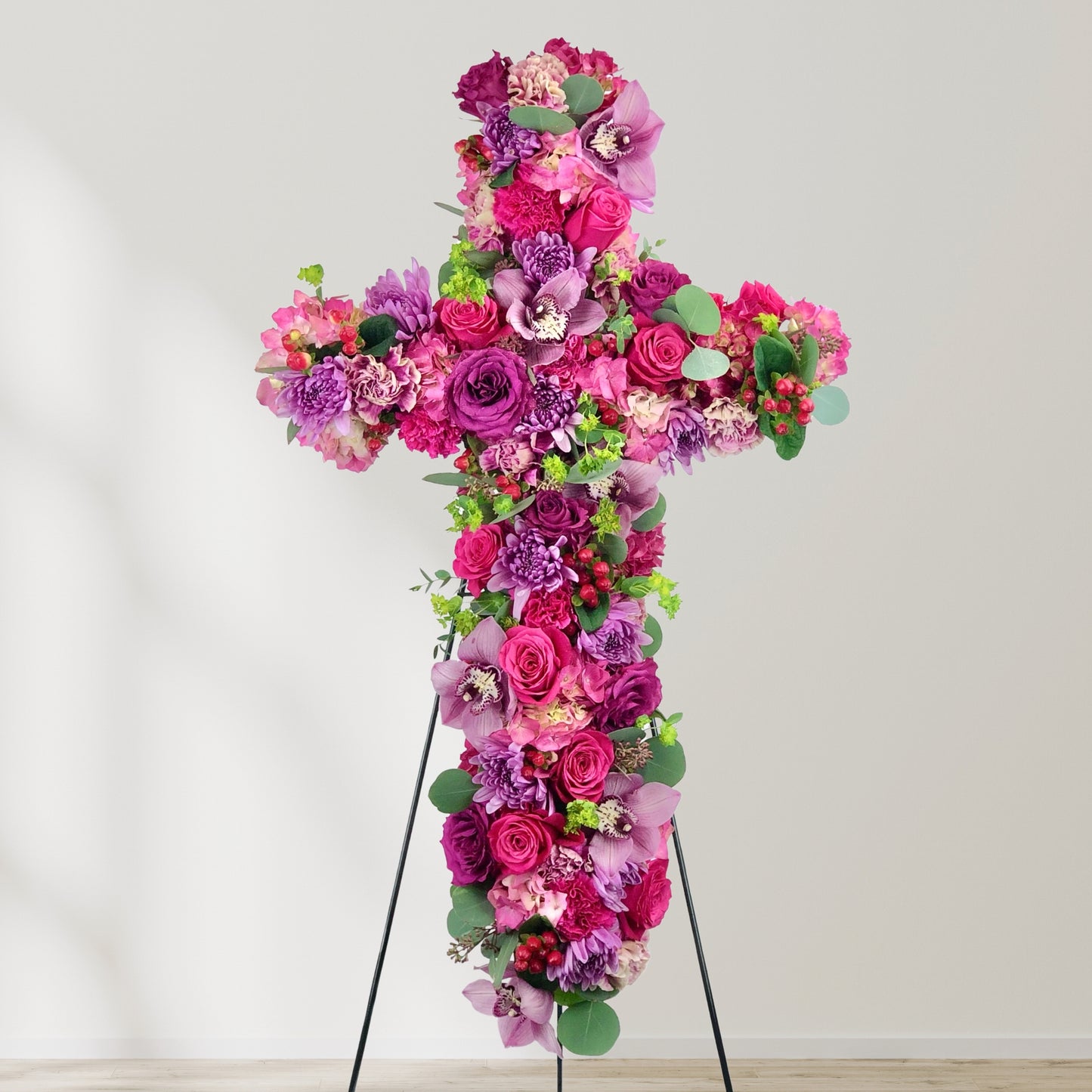 Vibrant Faith - Sympathy Standing Cross