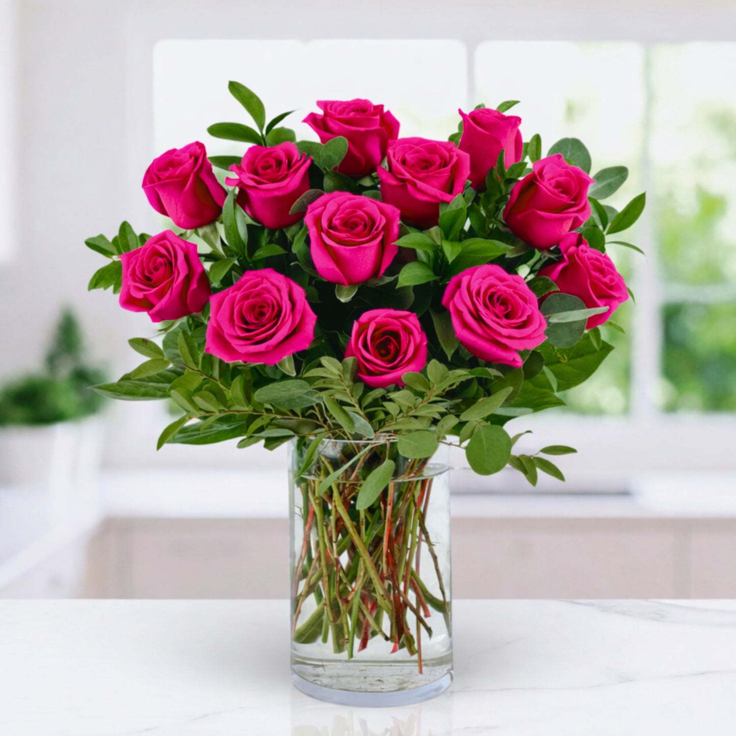 classic: 12 signature roses