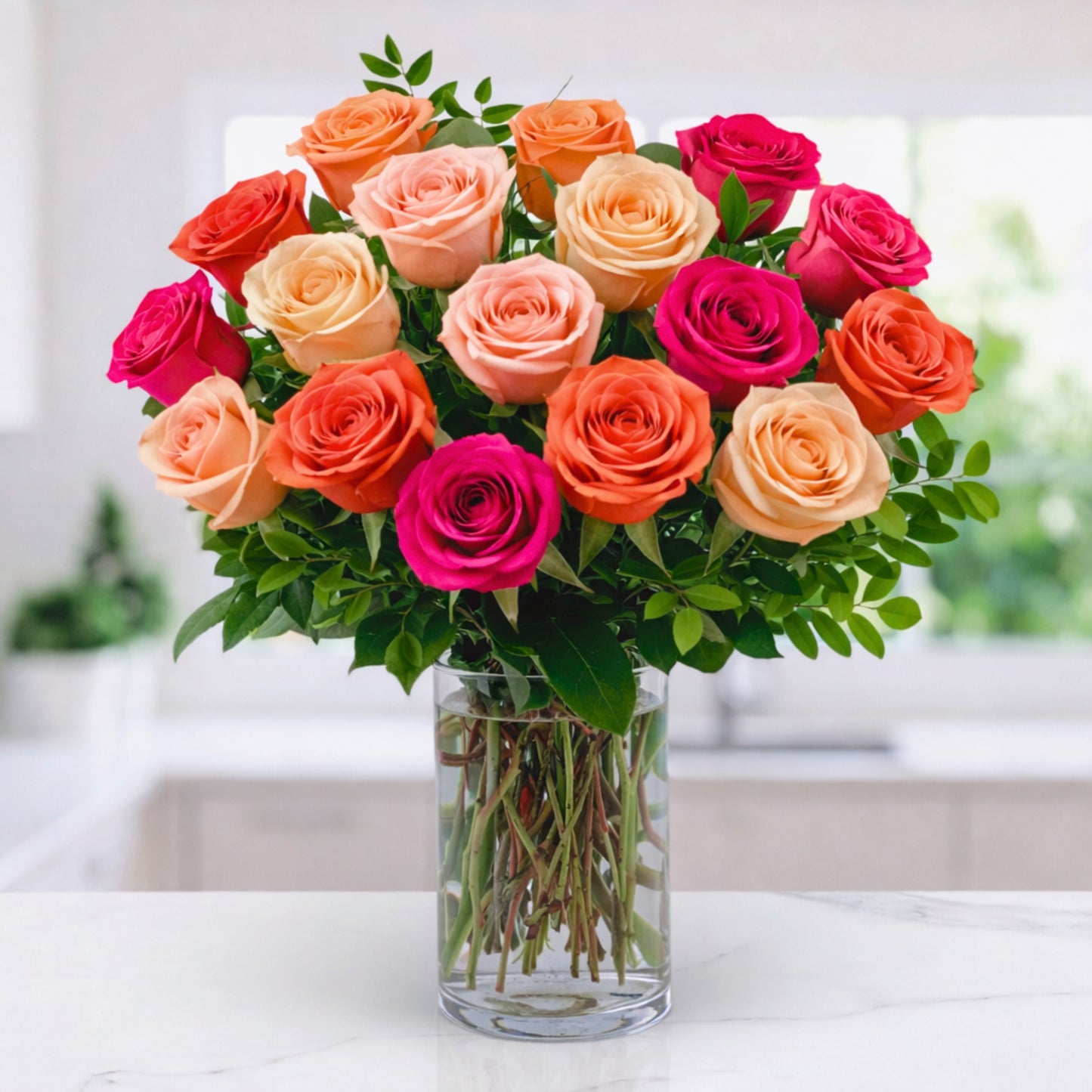 deluxe: 18 mixed roses