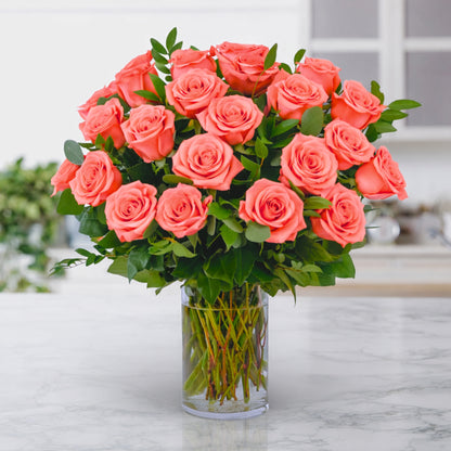 Grand: 24 Signature Roses