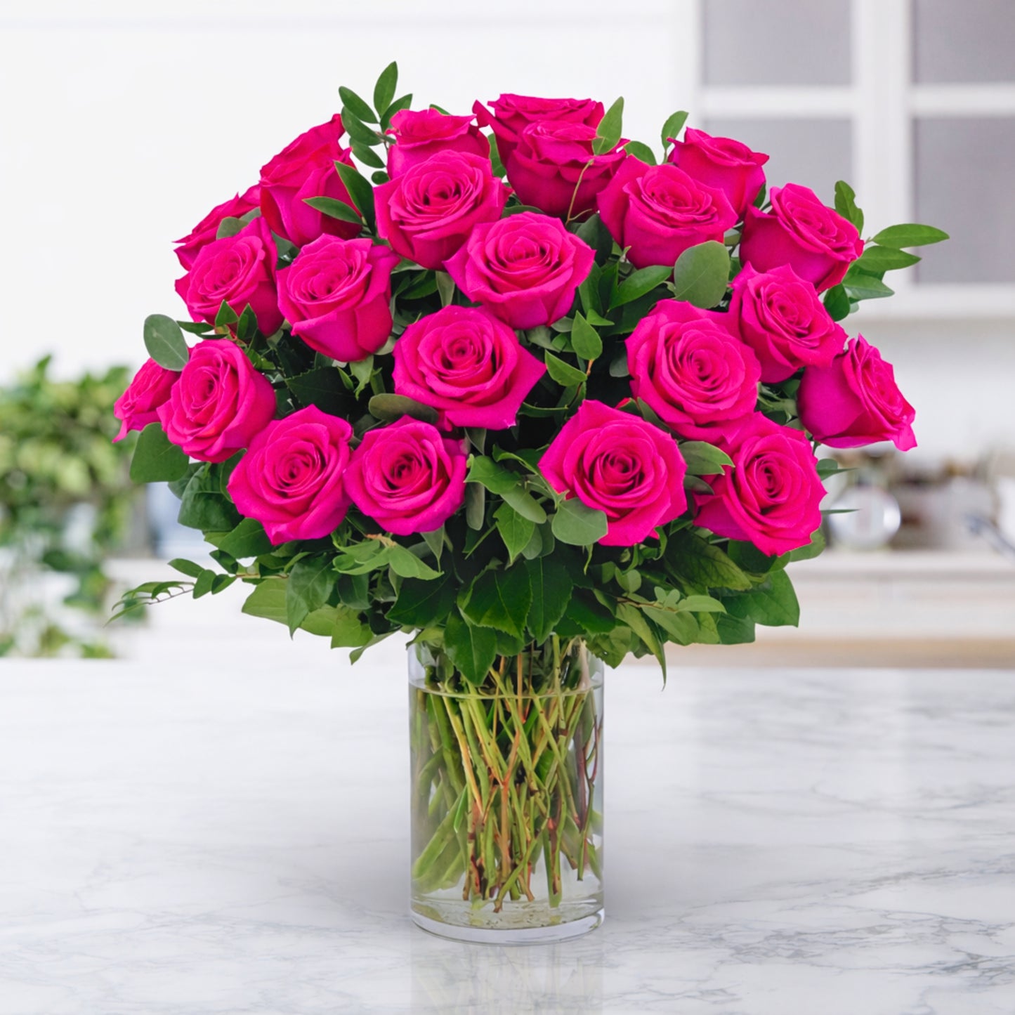 grand: 24 signature roses