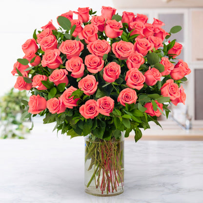 Luxe: 48 Signature Roses