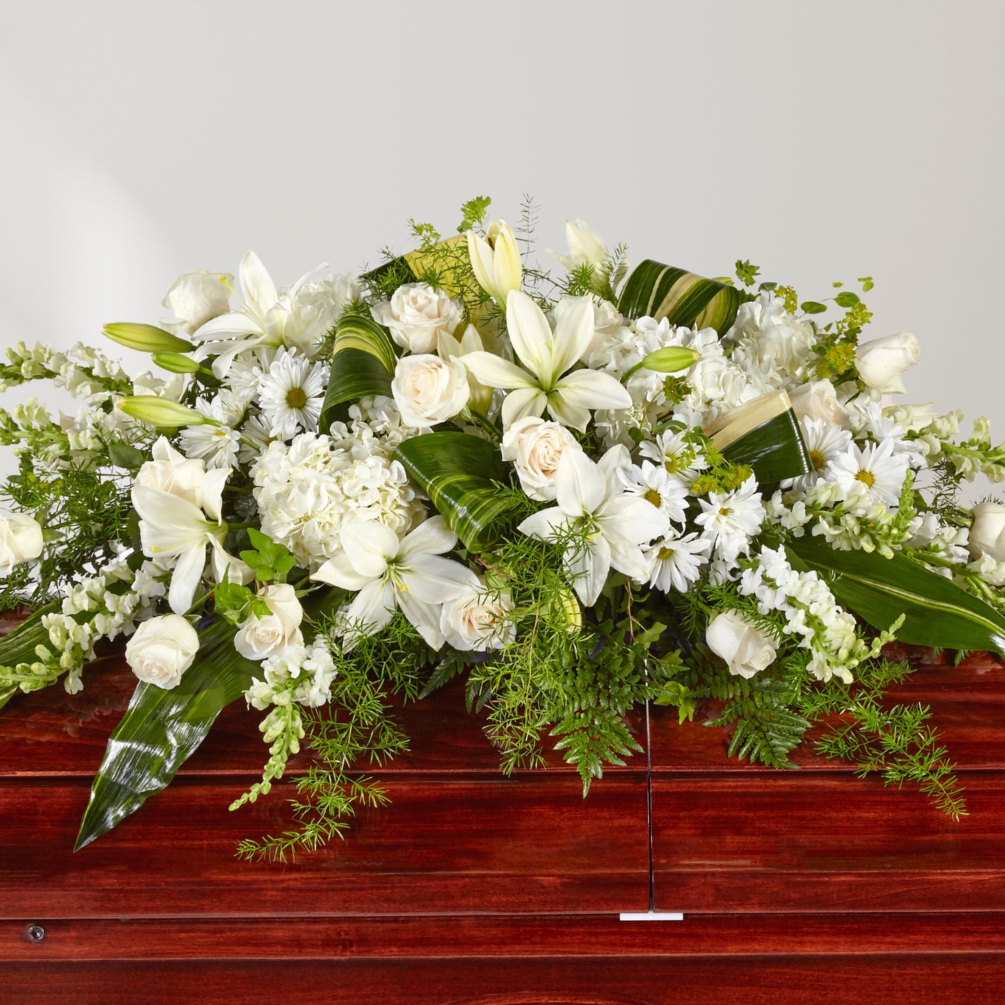 anima mundi - sympathy casket spray