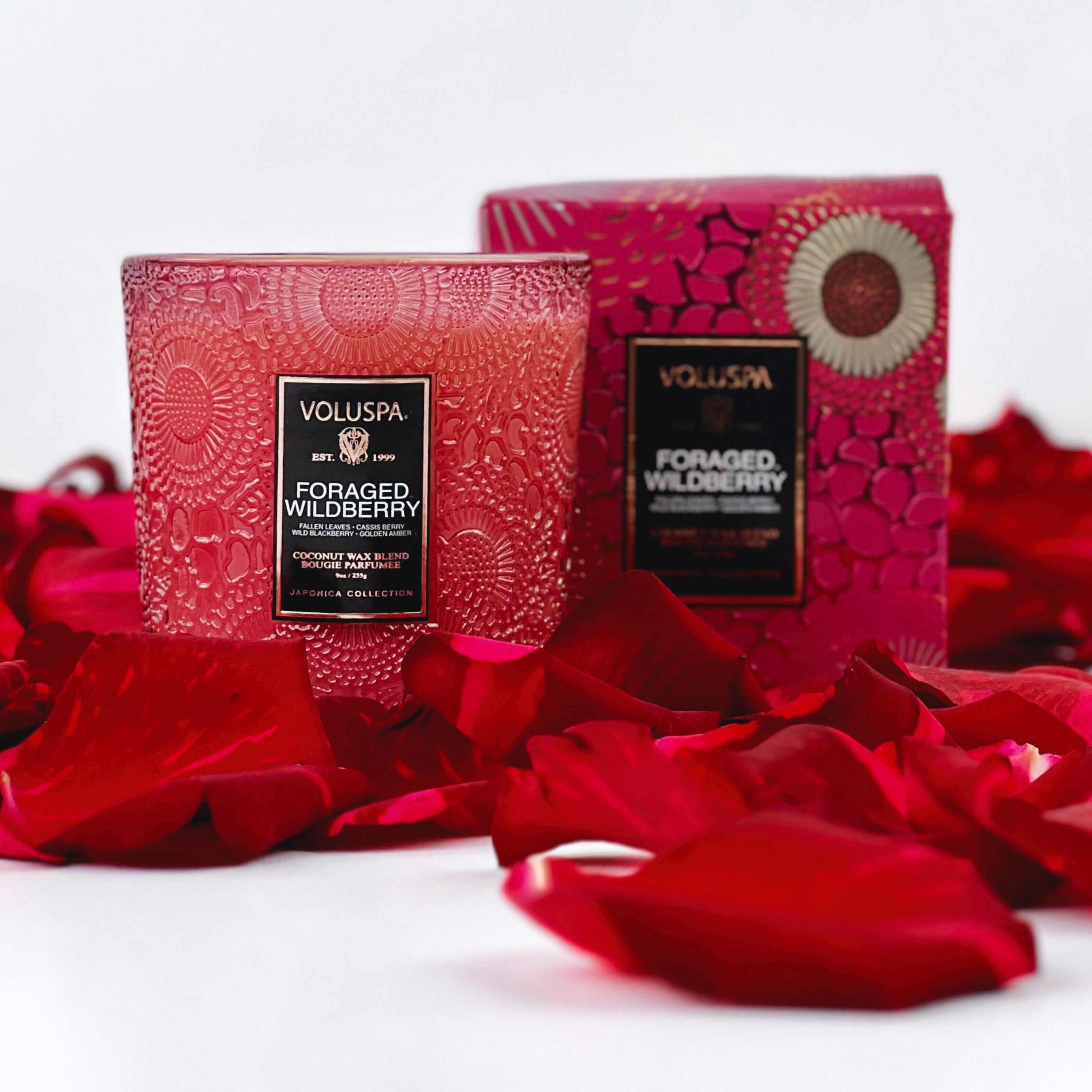 Voluspa Foraged Wildberry Candle - Thumbnail 2