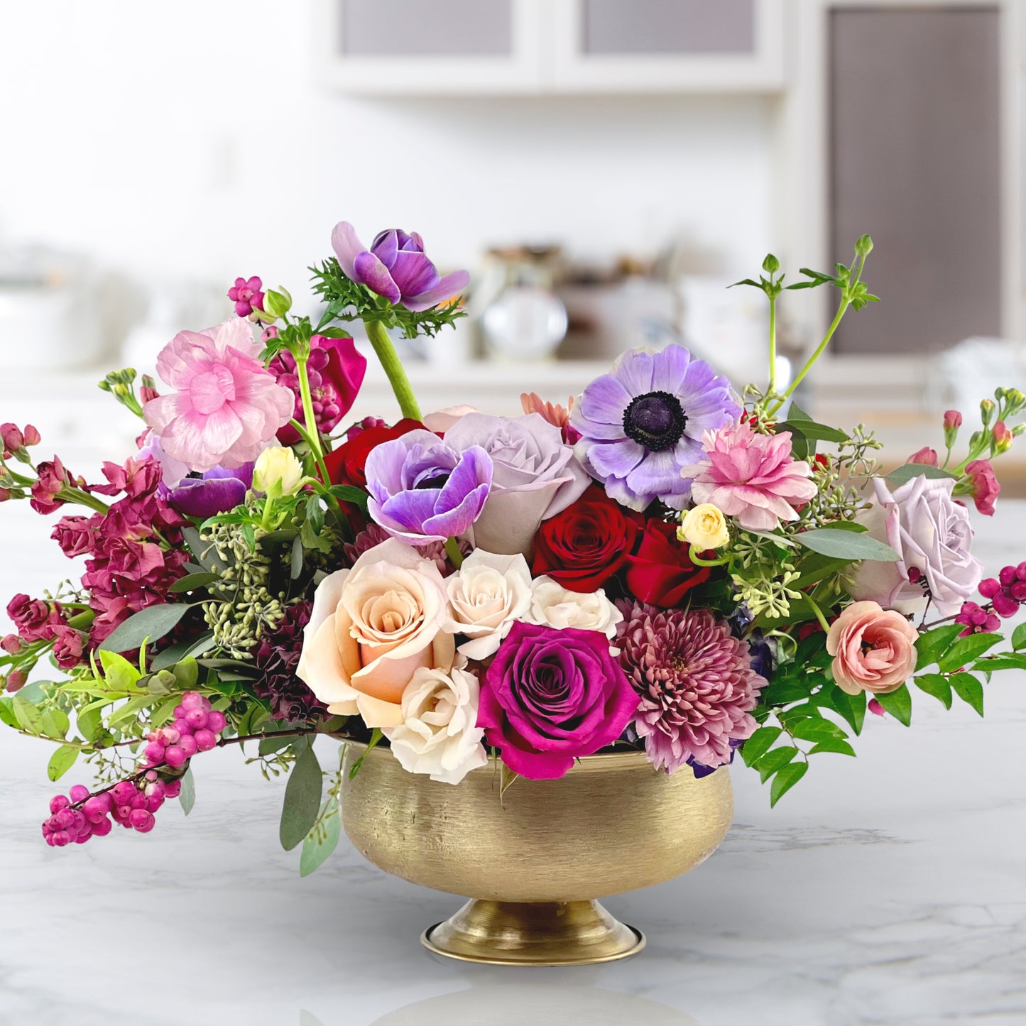 royal gathering centerpiece