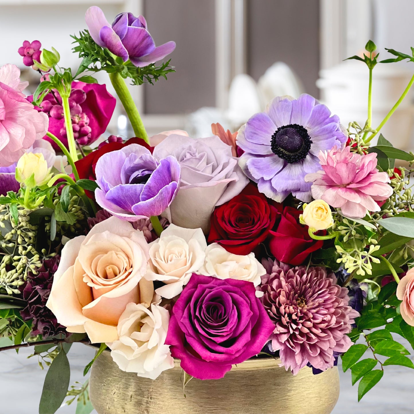 royal gathering centerpiece